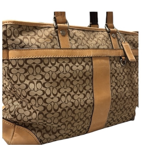 Coach Signature XL Travel Bag Laptop Bag Diaper Bag with crossbody strap - Picture 3 of 17